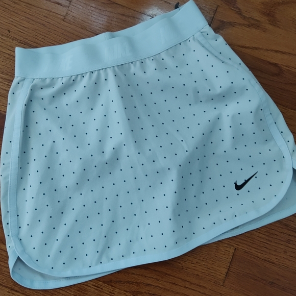 ♻️ DONATED ♻️ KIDS • NIKE FLEX GOLF SKORT - Picture 3 of 5